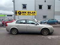 begagnad Opel Vectra Sedan 2.2 + DRAG