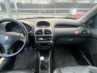 begagnad Peugeot 206 5-dörrar 1.6 XT Euro 4