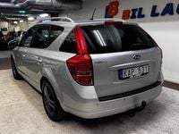 Begagnad Kia Ceed Sportswagon EX 116 HK (85 kW) 2009 Silver Kombi