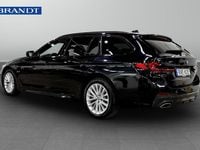 Begagnad BMW 530e Shadowline 2023 Svart Kombi