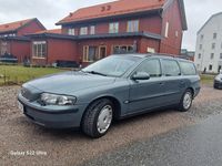 begagnad Volvo V70 2.4 T