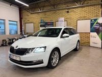 Begagnad Skoda Octavia Style 150 HK (110 kW) 2018 Vit Kombi
