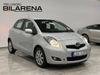 Begagnad Toyota Yaris 99 HK (72 kW) 2011 Silver Halvkombi