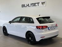Begagnad Audi A3 Sport 131 HK (96 kW) 2020 Vit Sedan