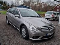 Begagnad Mercedes R280 AMG 190 HK (139 kW) 2008 Minibuss