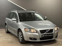 Begagnad Volvo V50 Momentum 109 HK (80 kW) 2009 Silver Kombi
