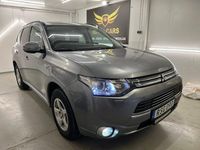 Begagnad Mitsubishi Outlander 203 HK (149 kW) 2014 Grå SUV