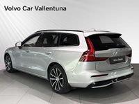 Begagnad Volvo V60 Plus 355 HK (261 kW) 2025 Grå Kombi