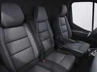 Begagnad Renault Master 2024 Blå Minibuss