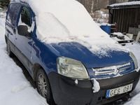 Begagnad Citroën Berlingo 75 HK (55 kW) 2007 Minibuss