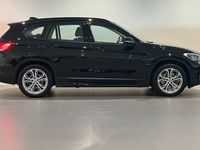 begagnad BMW X1 xDrive25e Sport Line Nav Drag Park Assist Head-Up 2021, SUV