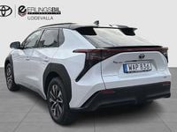 Begagnad Toyota bZ4X Executive 252 kW (343 HK) 2023 Vit SUV