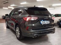 begagnad Ford Kuga Plug-In Hybrid Vignale Panorama Drag E-CVT