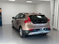 begagnad Volvo V40 CC D2 Powershift Momentum 115hk / drag