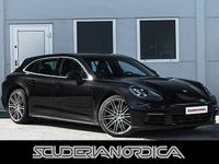 Begagnad Porsche Panamera Sport Turismo 330 HK (242 kW) 2017 Svart Kombi