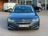 begagnad Skoda Superb 2.0 TDI 4x4 Canton Värmare Massage Kamera