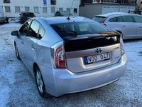 Begagnad Toyota Prius Plug-in Hybrid 136 HK (100 kW) 2013 Halvkombi