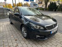 begagnad Peugeot 308 1.2 e-THP Allure Manuell 130hk