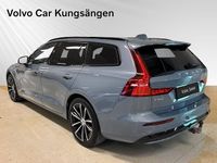 Begagnad Volvo V60 Plus 456 HK (335 kW) 2022 Grå Kombi