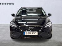 Begagnad Volvo V40 CC 152 HK (111 kW) 2019 Svart Kombi