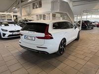 Begagnad Volvo V60 Inscription 253 HK (186 kW) 2021 Vit Kombi