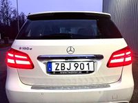 Begagnad Mercedes B180 109 HK (80 kW) 2018 Minibuss