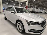 Begagnad Skoda Superb 190 HK (139 kW) 2019 Silver Kombi