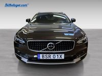 Begagnad Volvo V90 CC Plus 253 HK (186 kW) 2024 Grå Kombi