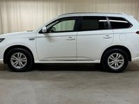 begagnad Mitsubishi Outlander P-HEV 2.0 4WD 2017, SUV