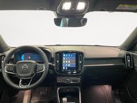 Begagnad Volvo XC40 Plus 300 kW (408 HK) 2023 Svart SUV