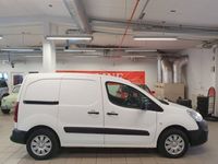 begagnad Citroën Berlingo VAN 1,6 DRAG 3-SITS NY KAMREMSSATS NYSERVAD