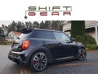 Begagnad Mini John Cooper Works 231 HK (169 kW) 2024 Midnight black metallic | satellite grey läder Halvkombi