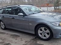 Begagnad BMW 318 129 HK (94 kW) 2006 Kombi