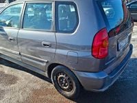 Begagnad Mitsubishi Space Star 111 HK (81 kW) 2004 Minibuss