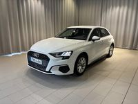 Begagnad Audi A3 Proline 151 HK (111 kW) 2023 Ibisvit Sedan