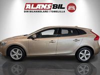 Begagnad Volvo V40 Kinetic 150 HK (110 kW) 2012 Brun Halvkombi