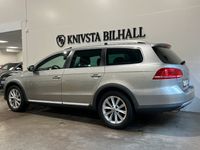 begagnad VW Passat Alltrack 2.0 TDI 4M DSG Premium Drag 177hk