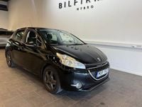 Begagnad Peugeot 208 82 HK (60 kW) 2014 Svart Halvkombi