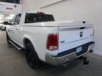 Begagnad RAM 1500 394 HK (289 kW) 2018 Vit Pickup