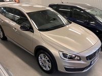 begagnad Volvo V60 CC D3 Automat, drag, Värmare.