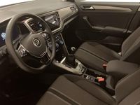 begagnad VW T-Roc TSI 110 Keyless Teknikpkt Vinterhjul 2021, SUV