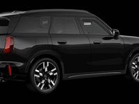 Begagnad Mini Countryman 230 kW (313 HK) 2000 Midnight black ii SUV