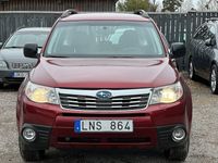 begagnad Subaru Forester 2.0 X 4WD Drag M-Värme Nyservad