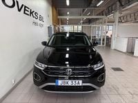 Ny VW T-Roc Life 150 HK (110 kW) 2025 Svart (deep black pearl) SUV