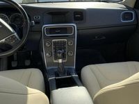 begagnad Volvo V60 D2 Momentum Euro 5