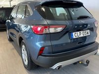 begagnad Ford Kuga Titanium Plug-In Hybrid Vinterpaket Drag 2021, SUV