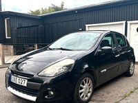 Begagnad Renault Clio R.S. 75 HK (55 kW) 2009 Svart Halvkombi