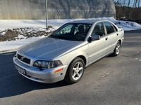 Begagnad Volvo S40 163 HK (119 kW) 2003 Ljusgrå Sedan