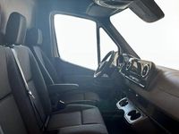 Begagnad Mercedes E-Sprinter 150 kW (204 HK) 2024 Vit (white) Van