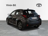 begagnad Toyota Yaris Hybrid 1,5 Active Plus, 5D(vinterhjul)